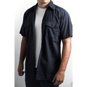 Fresh!🌍 Pin-stripe Skater Shirt